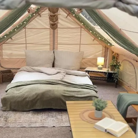 Romantisches Glamping Zelt Auf Ruegen - Uebernachten Mitten Im Kiefernwald - Nur 100m Bis Zum - Ideal Fuer Paare Und Kleine Familien - Zelt Nr 2 * Dranske