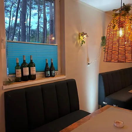 Luxe tent Romantisches Glamping Zelt Auf Ruegen - Uebernachten Mitten Im Kiefernwald - Nur 100m Bis Zum - Ideal Fuer Paare Und Kleine Familien - Zelt Nr 2 *