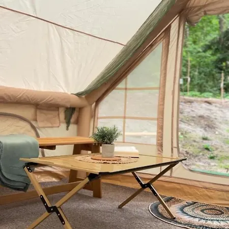 Luxe tent Romantisches Glamping Zelt Auf Ruegen - Uebernachten Mitten Im Kiefernwald - Nur 100m Bis Zum - Ideal Fuer Paare Und Kleine Familien - Zelt Nr 2